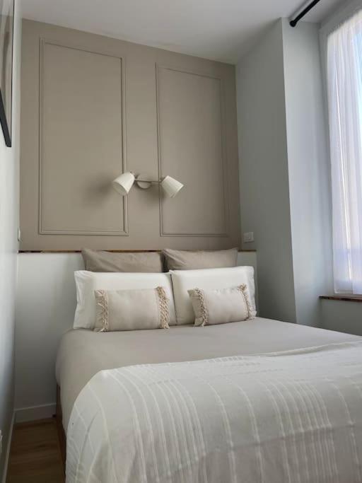 Joli Appartement Avec Parking - Proche Centre Ville Chartres Ngoại thất bức ảnh